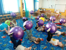 Фитбол - гимнастика Фитбол - гимнастика.